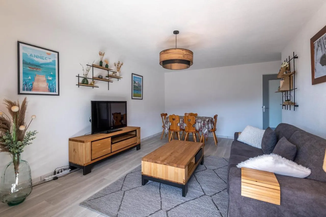 Isernon Furnished Flat Apartment Annecy 0*,  France